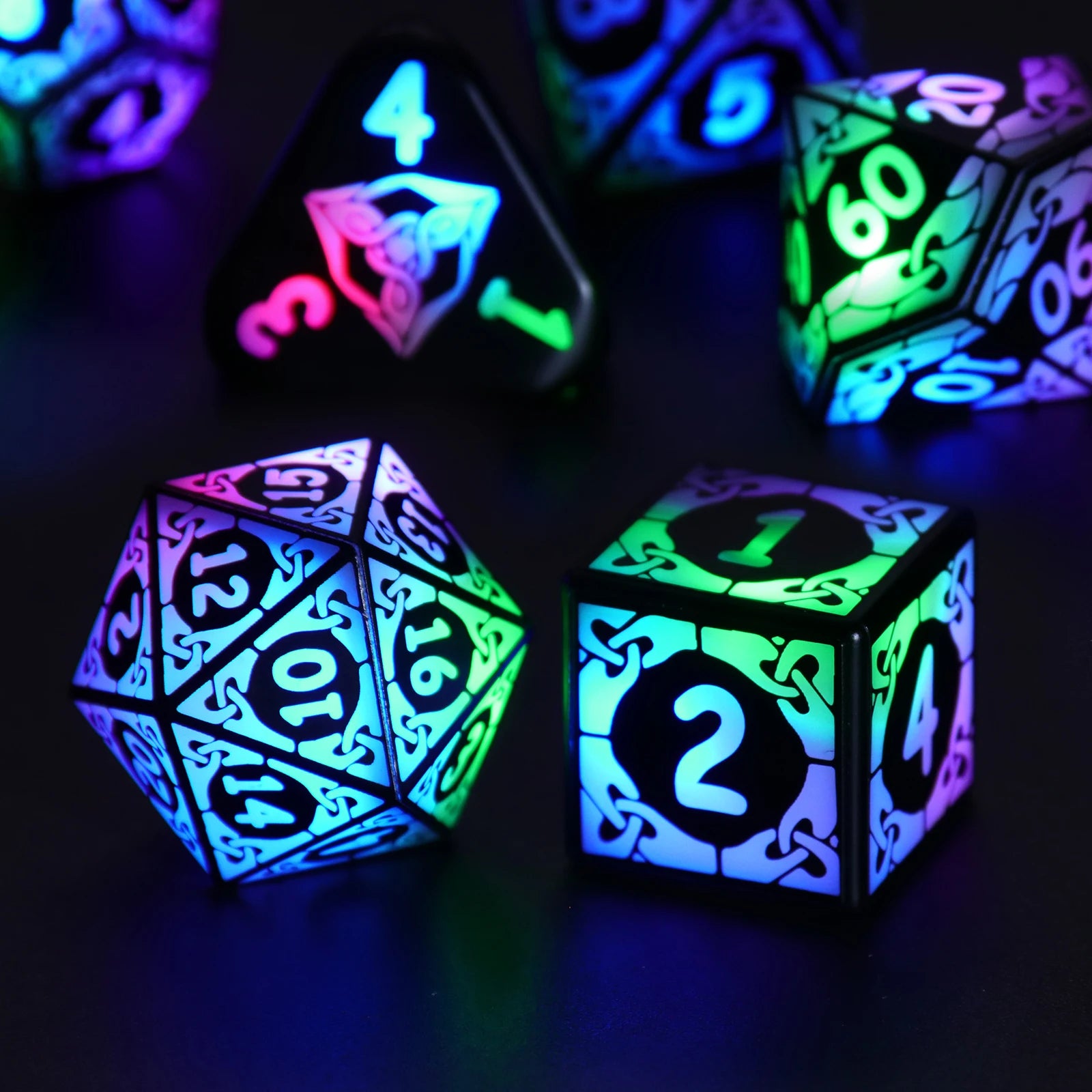 LED DND Dice Set – Wireless Charging RGB Light-Up Polyhedral Dice for Dungeons & Dragons & RPG Games